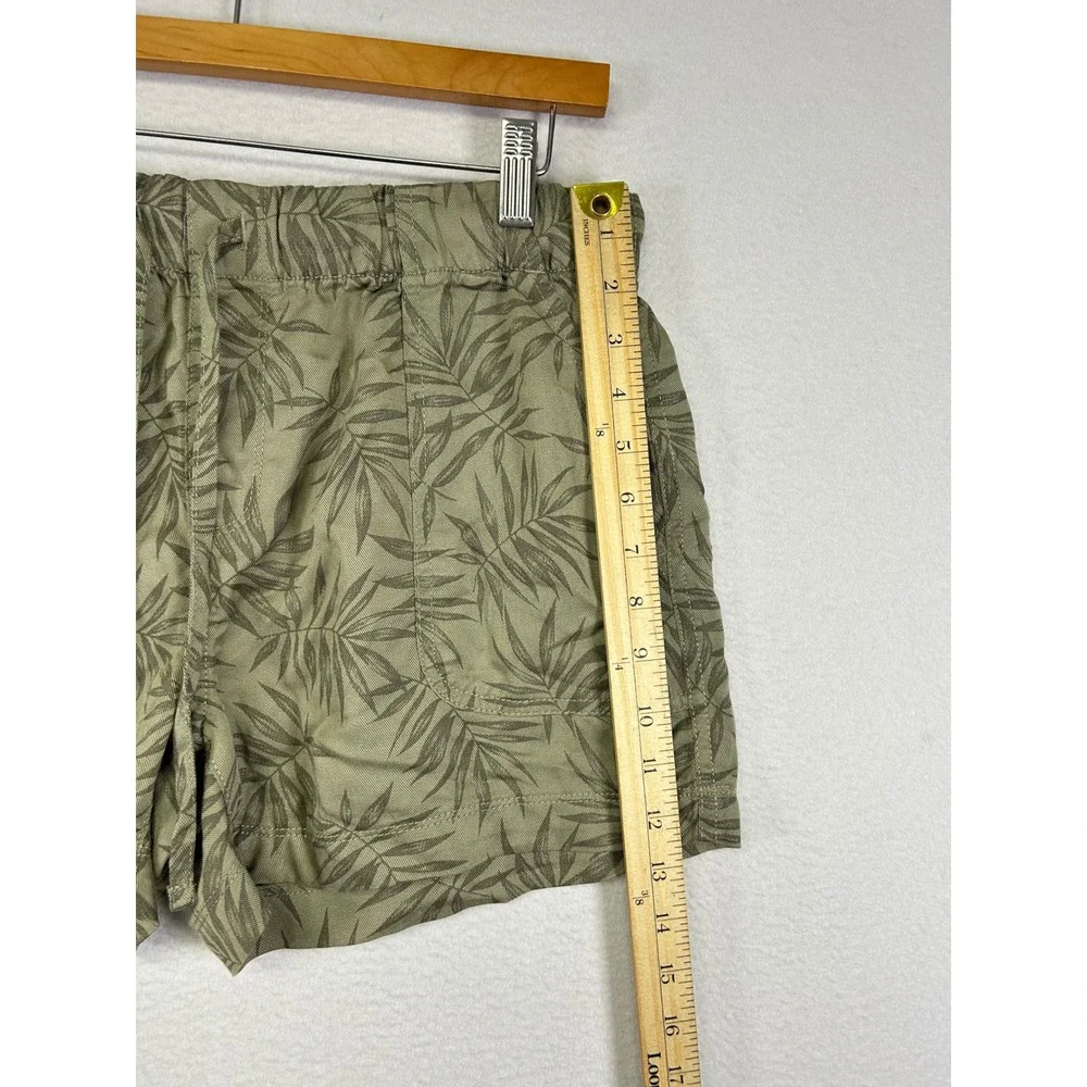 Tropical Boho Summer Gap Women S Olive Green Leaf‎ Print Drawstring Shorts